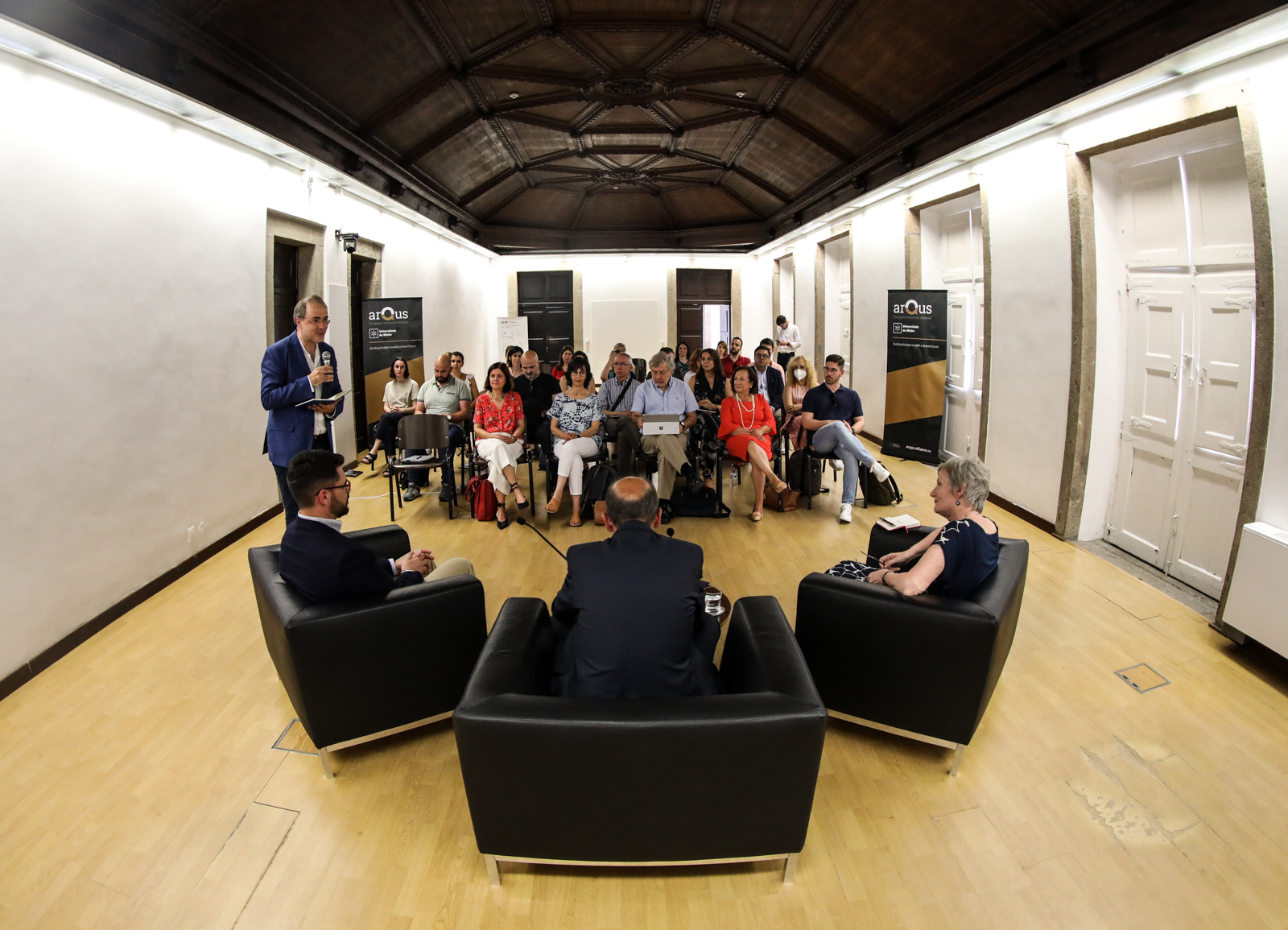 Thumbnail da galeria ARQUS Sessão Final